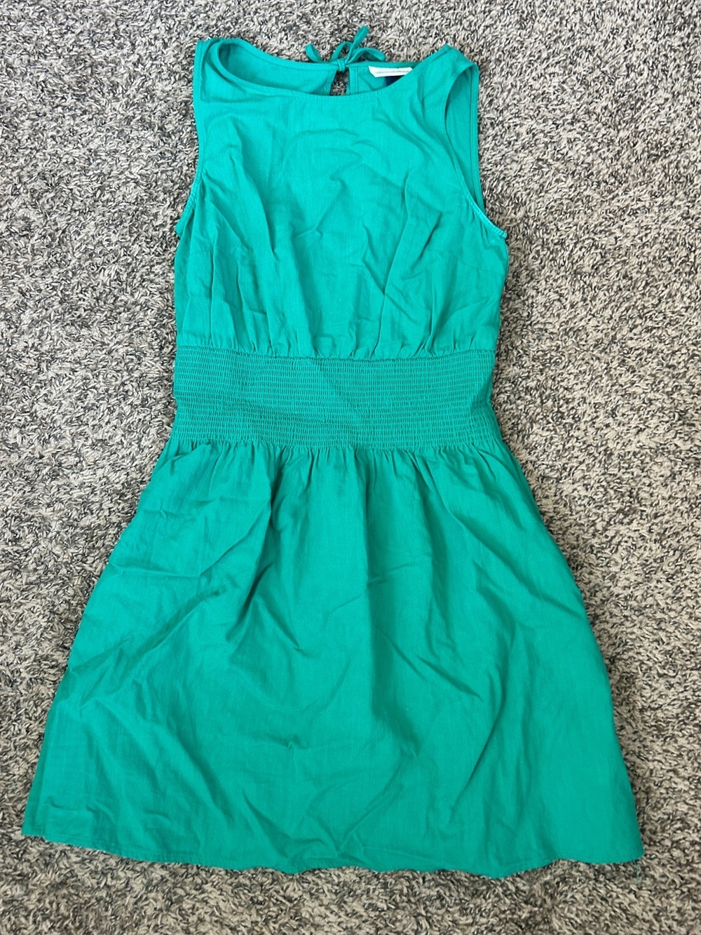 Sleeveless green Waist-Defined Women’s Dress